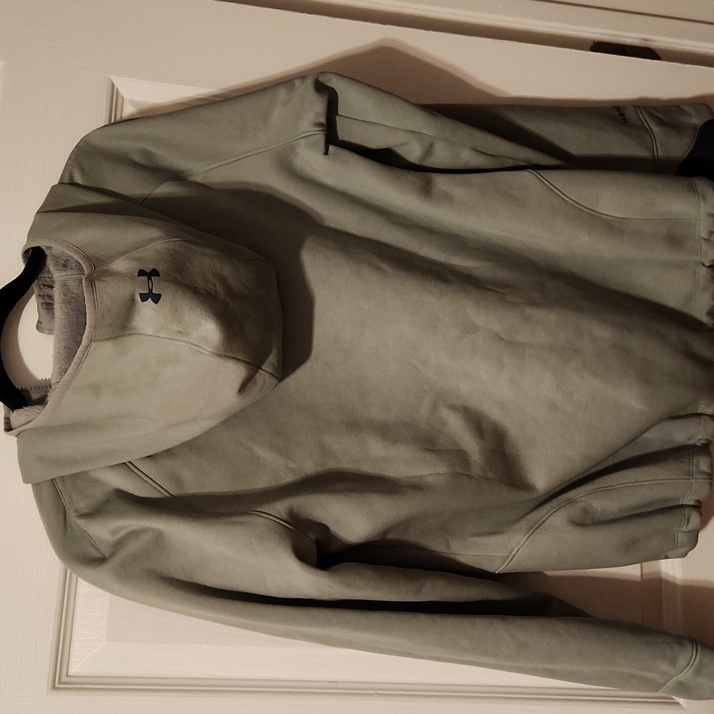 **Under Armour Hooded Jacket with Fleese Inside - Picture 5 of 5